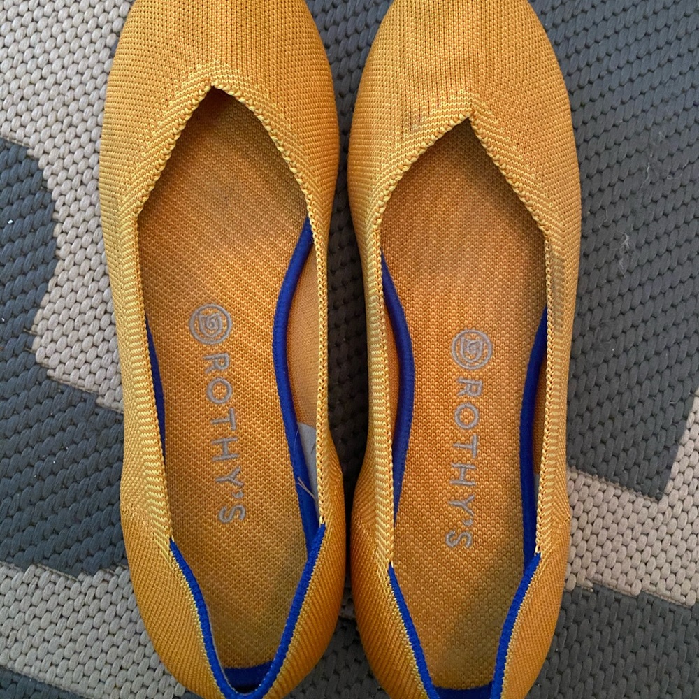 Rothy’s Women’s The Flat in lemondrop size 9.5